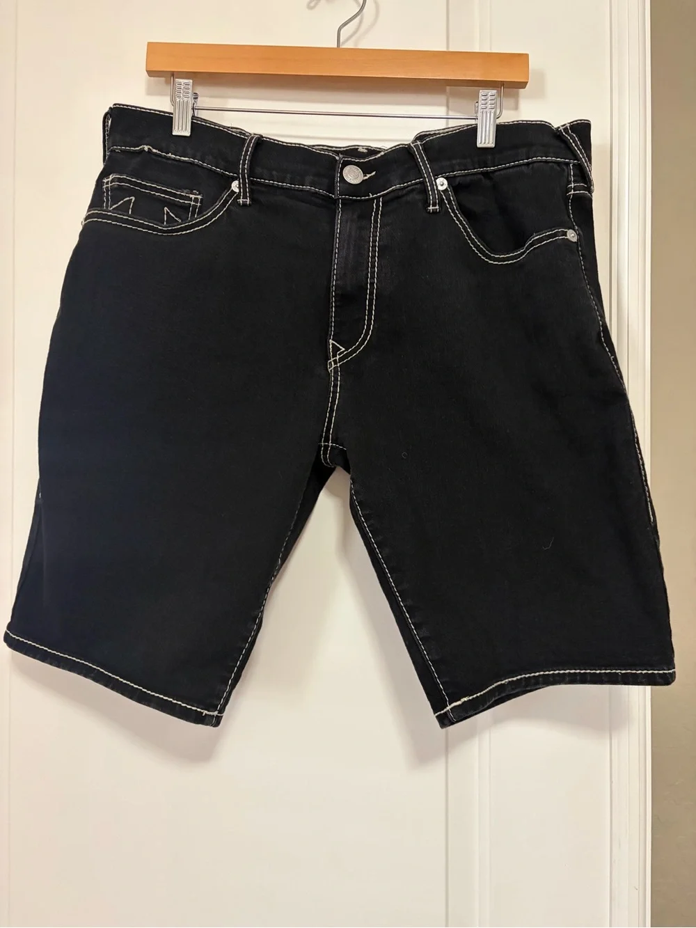 🪷🖤True Religion Black Denim Ricky Relaxed Straight Shorts🖤🪷